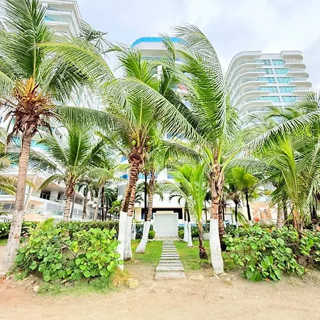 Retiro Del Caribe Frente Al Mar Con Acceso Directo A La Playa Apartment